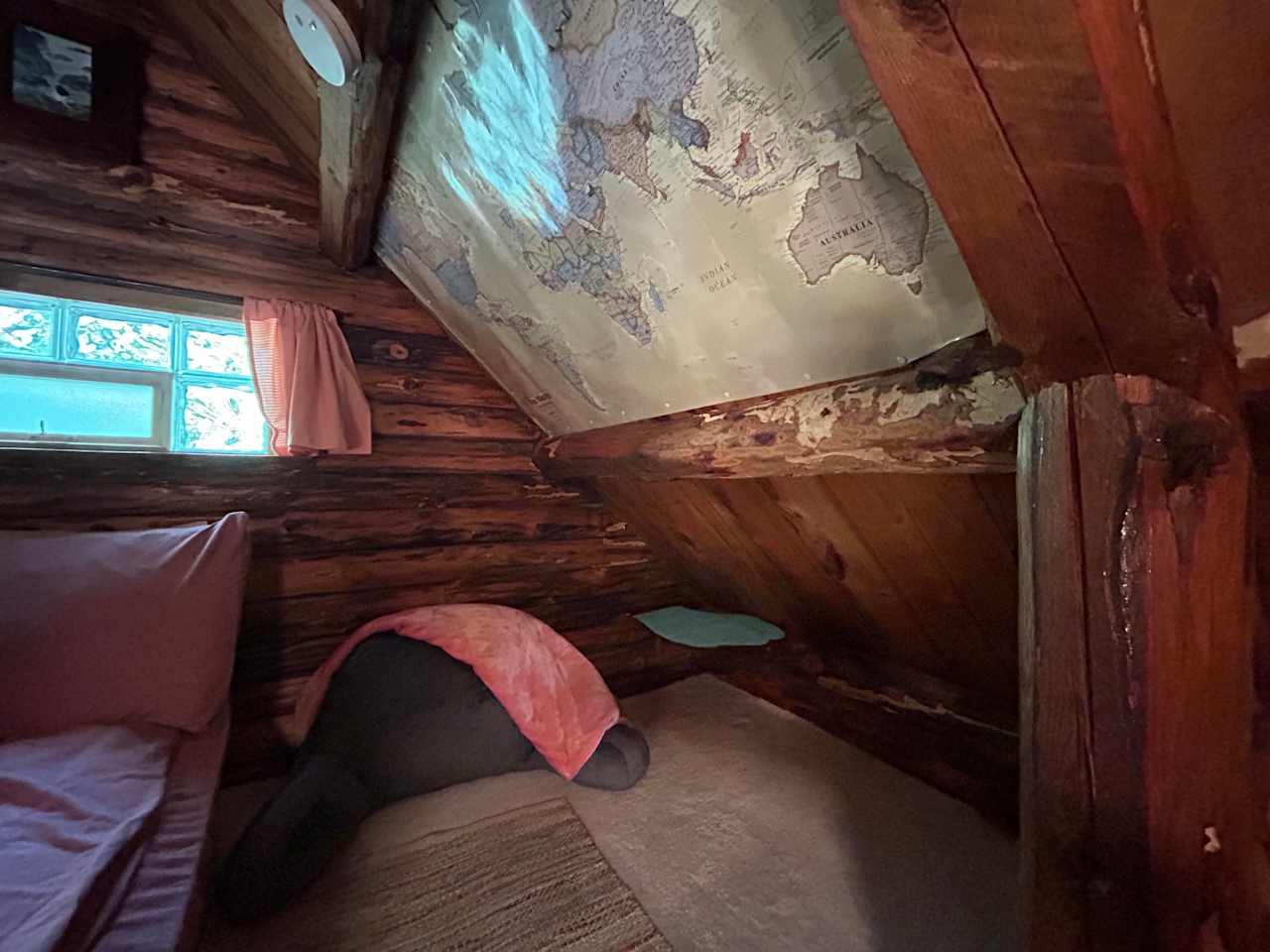 Gitche Gumee Trailside Micro cabin