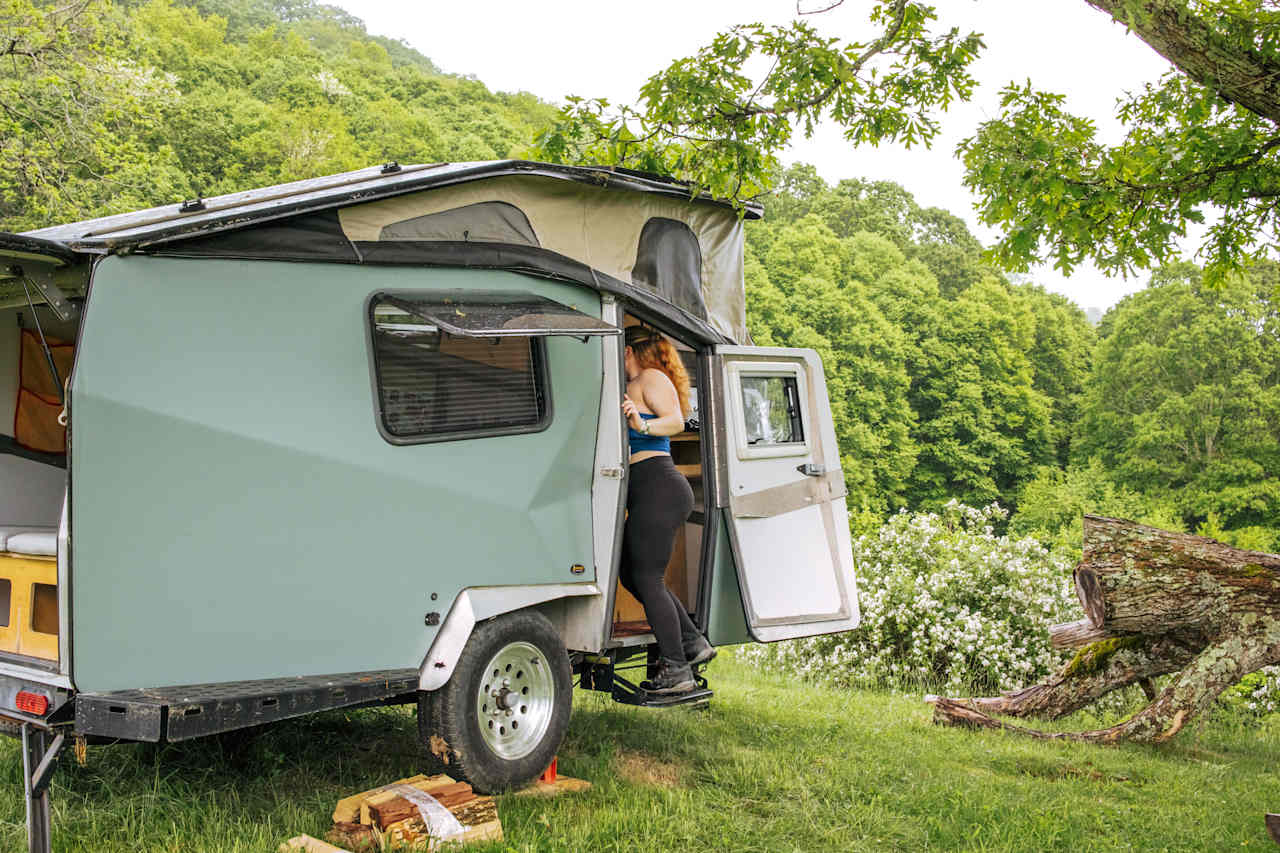 The camper is spacious and has a height of 7 foot inside. 