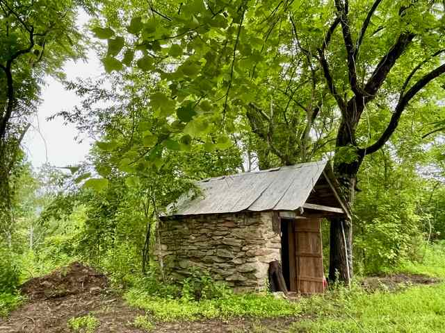 Historic Spring House 