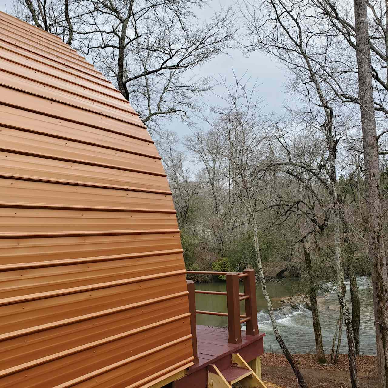 Arch cabin at Flowing River Place