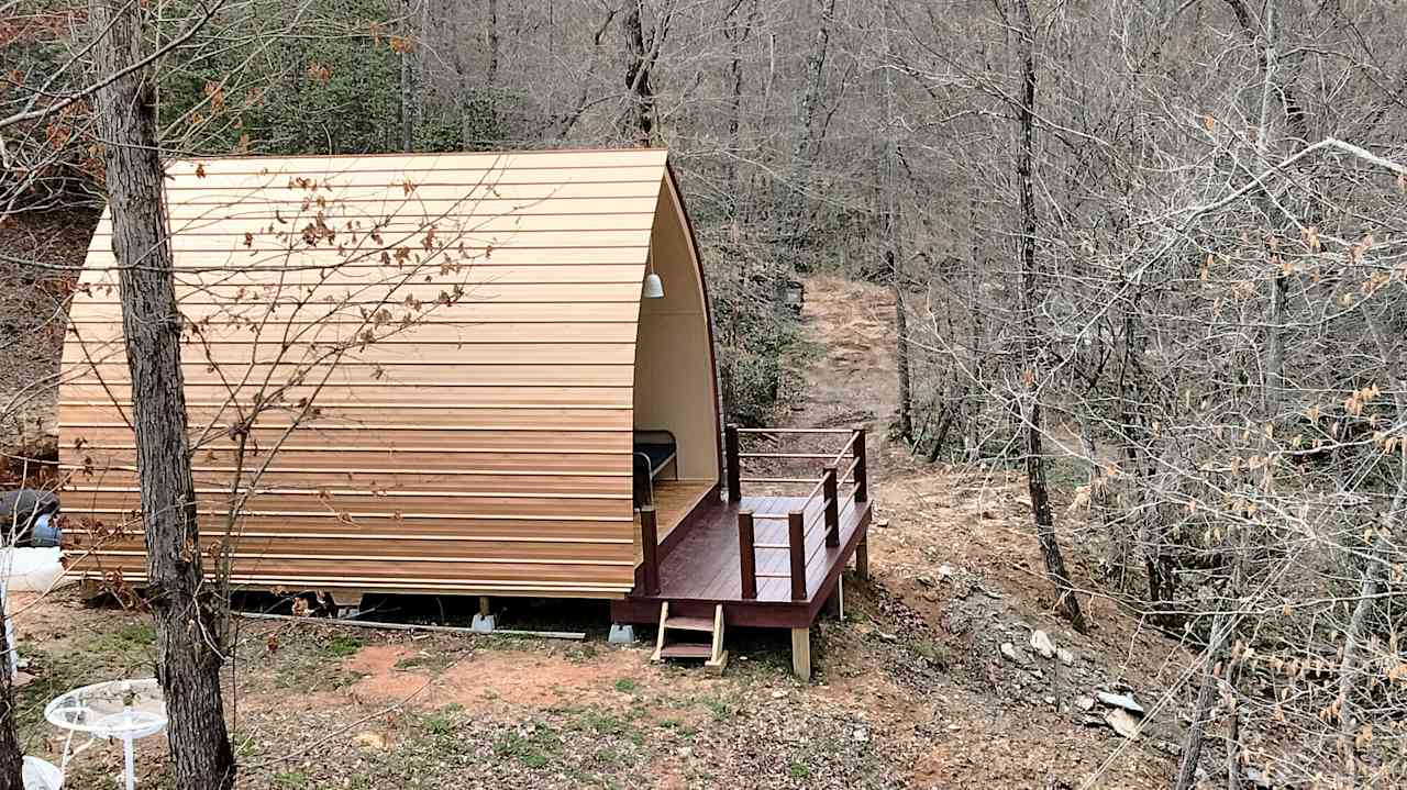 Arch cabin at Flowing River Place