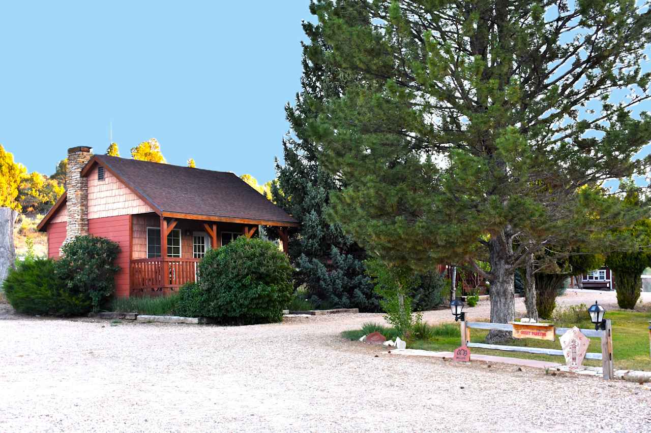 Farm Cabins Zion & Bryce!! Pool...
