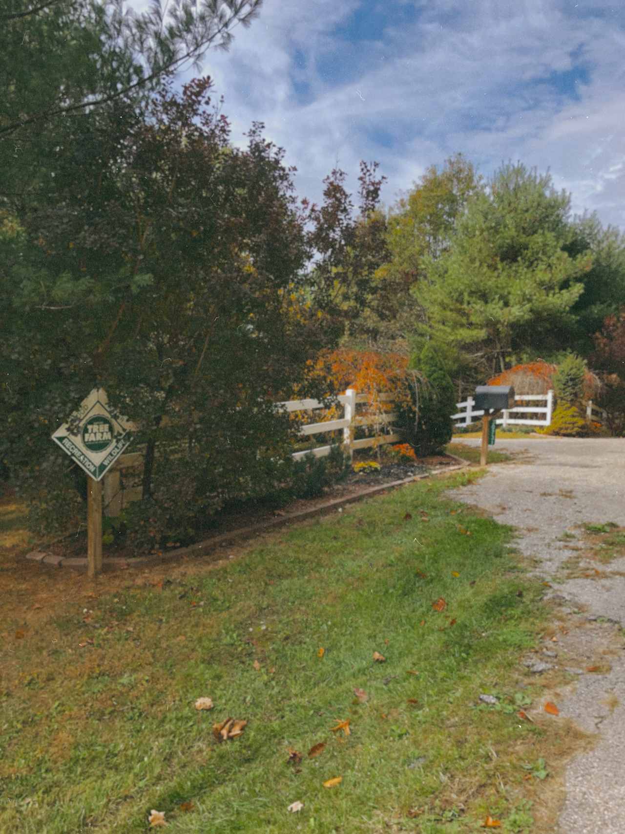 Entrance to Feather Ridge from SR 278