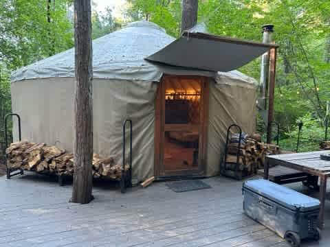 Private Yurts - Nevada City