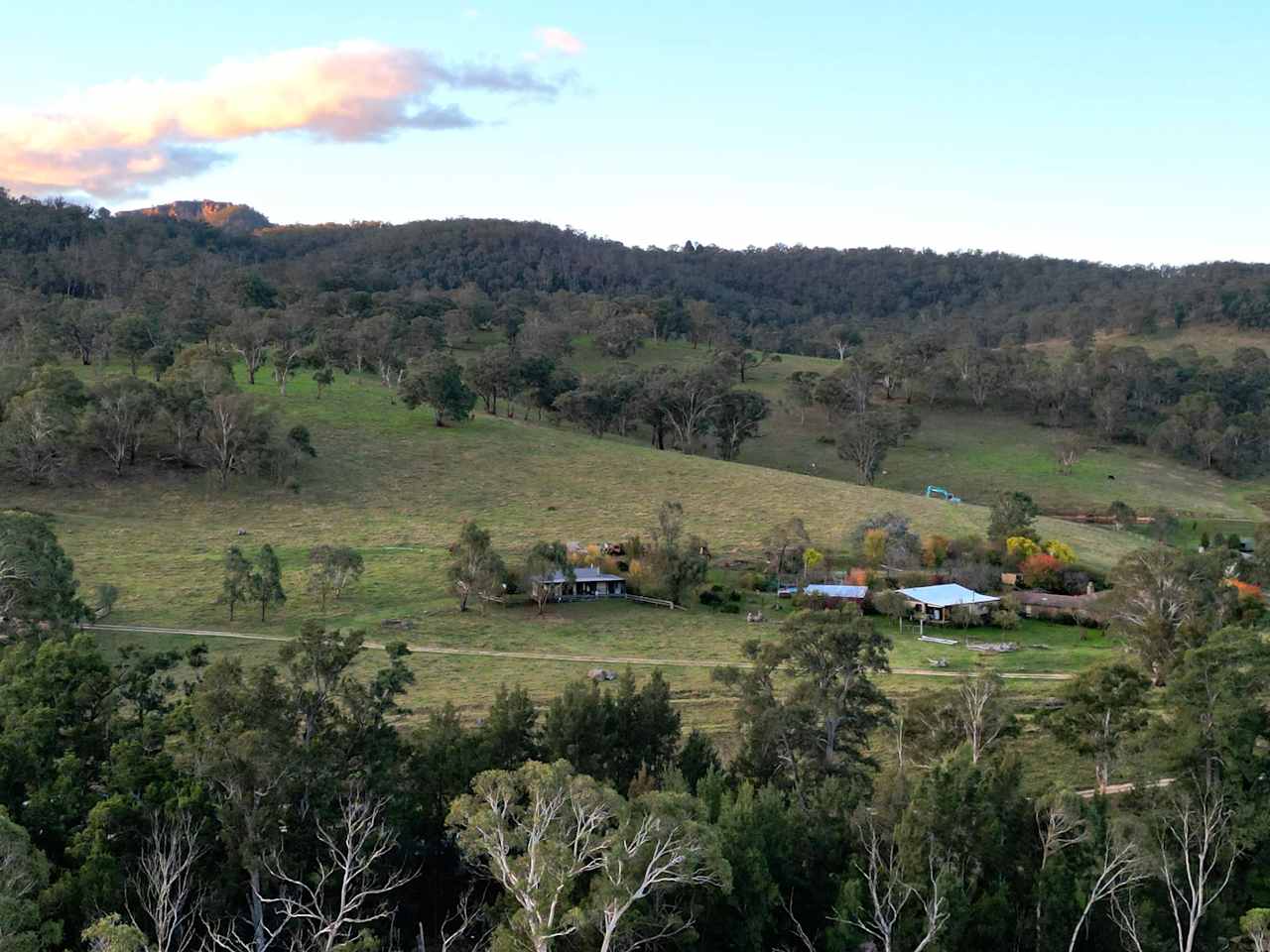 Glenroy Cottages and Camping