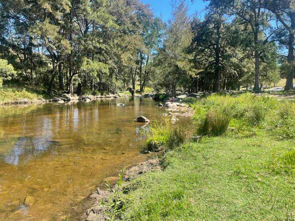 Glenroy Cottages and Camping