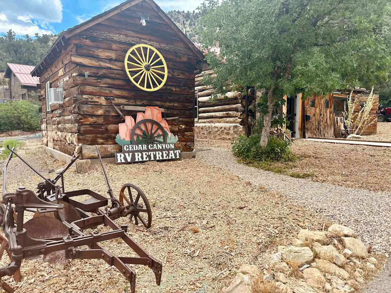 A glamping experience in our cowboy cabin. 40 ft walk from our pristine private restrooms with showers.   