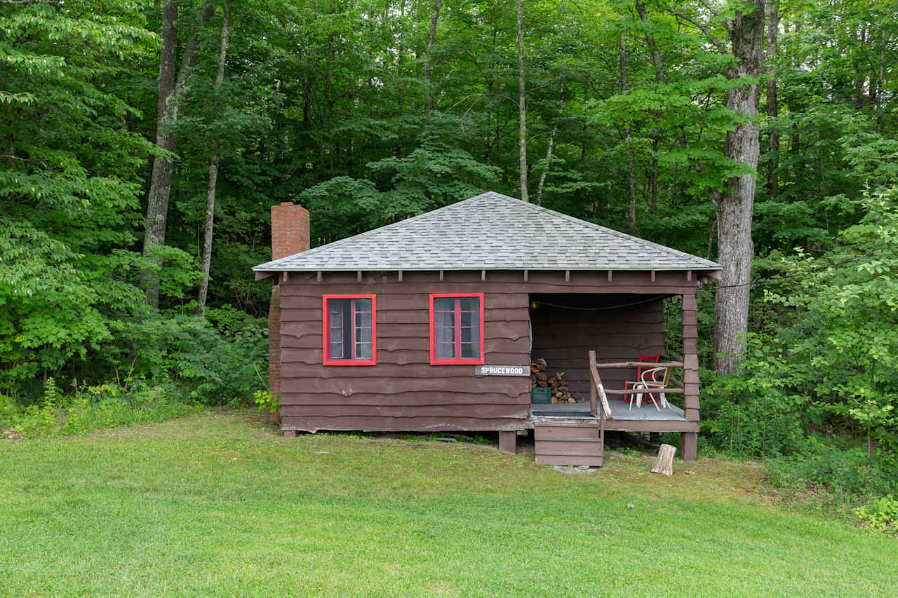 Cabins by the water near Hanover