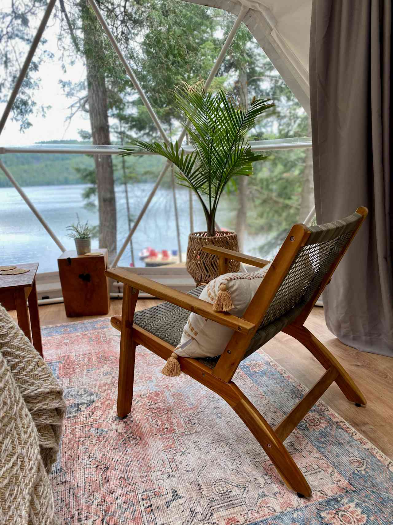 Algonquin Lakeview Glamping Dome