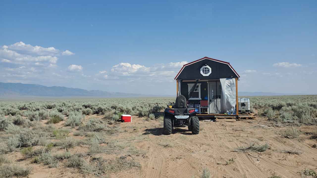 ATV Loft Belen, NM Mountain view