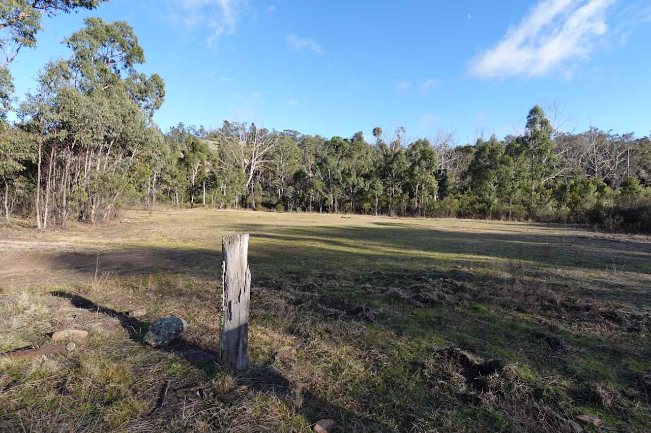 This is the Village Green from the dirt road. The entry point is on the right of the image.