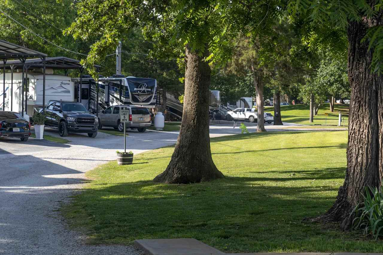 Waters Edge Rv And Cabin Resort