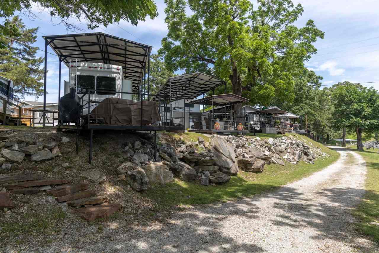 Waters Edge Rv And Cabin Resort