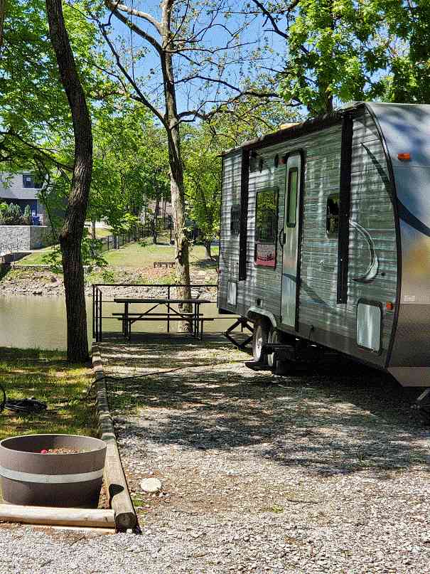 Waters Edge Rv And Cabin Resort