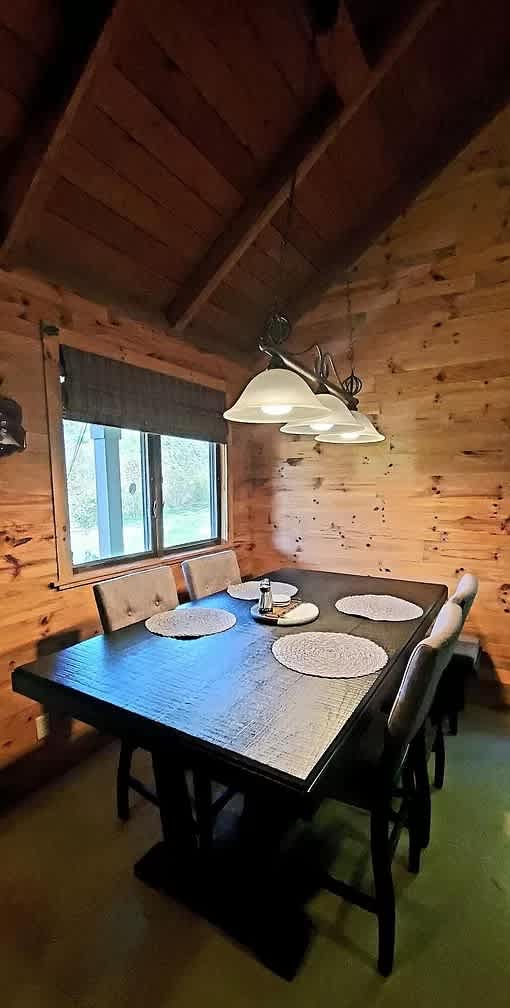 Deer Haven Secluded Cabin