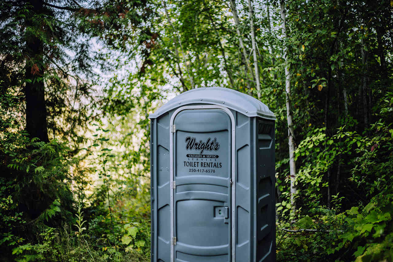 Cleanest portapotty we’ve ever seen!