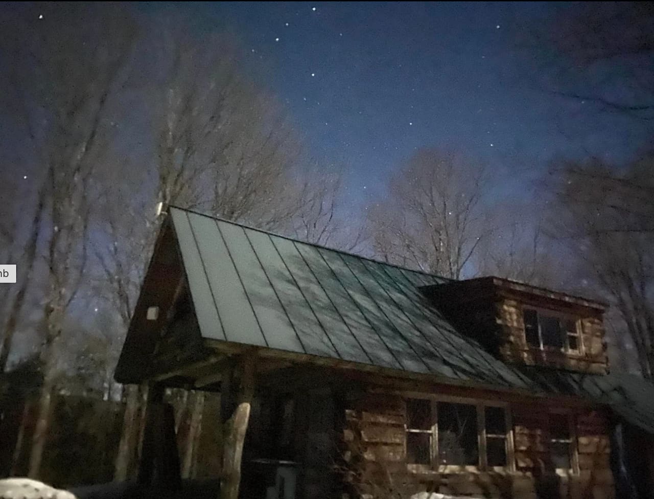 Secluded Vermont Sugarhouse Cabin