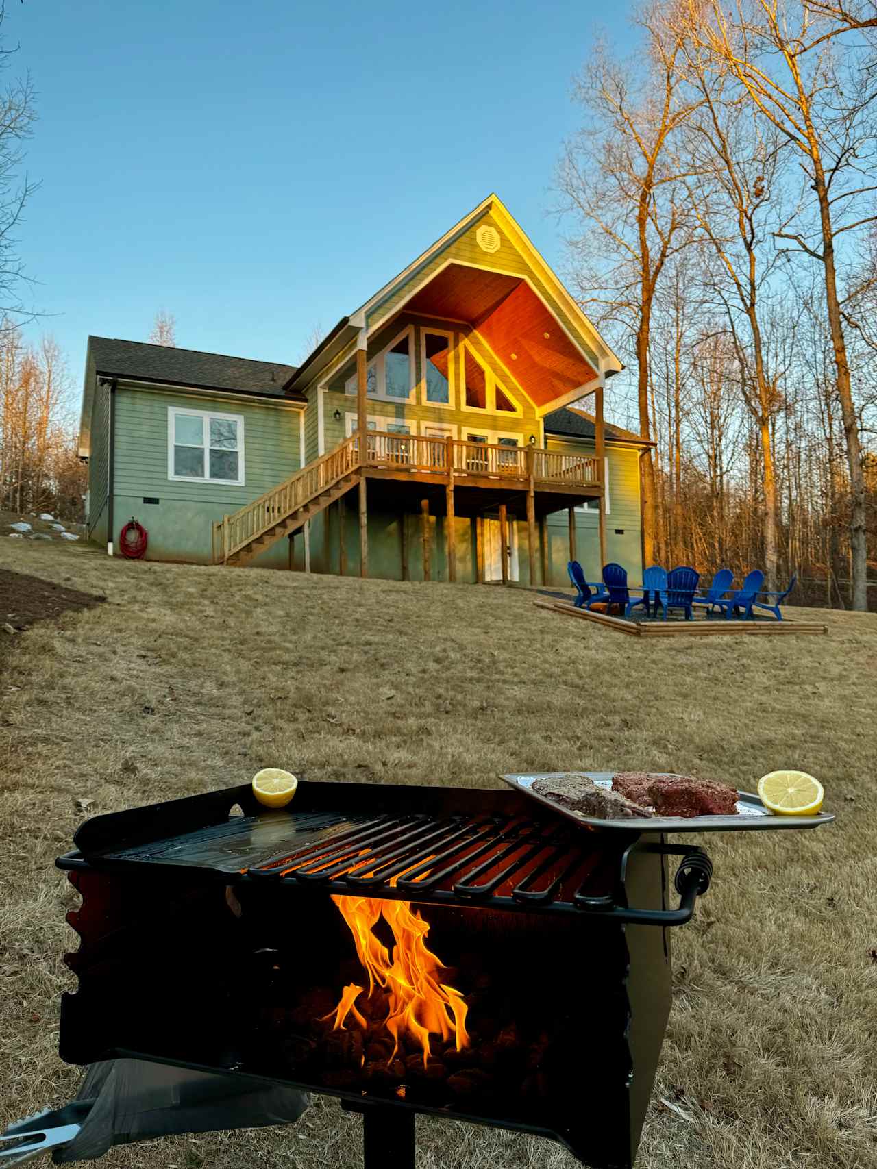 Timber Ridge Cottage With Fire Pit