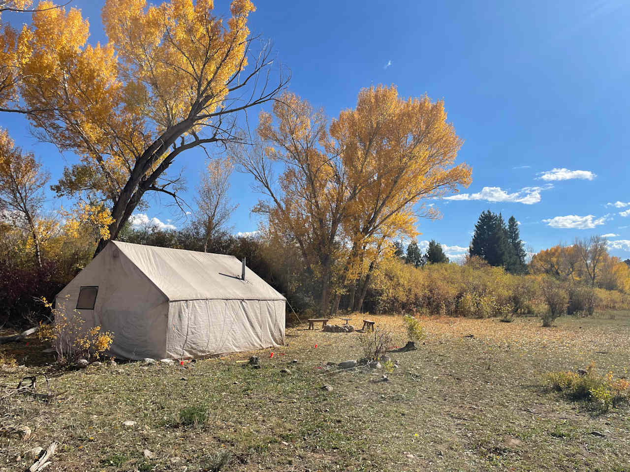 Gunnison Glamping @ Blue Bear Ranch