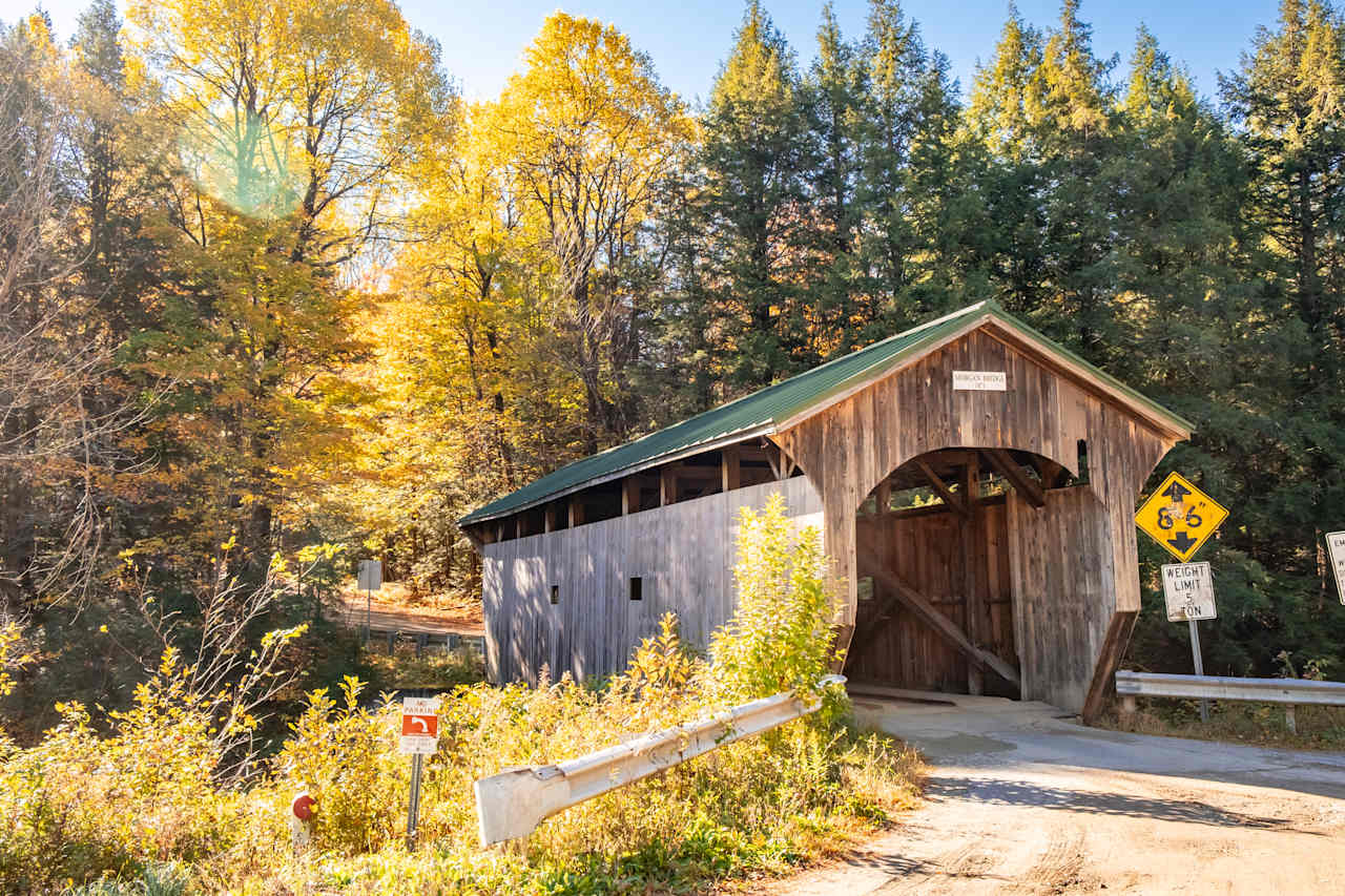 Covered bridges nearby.