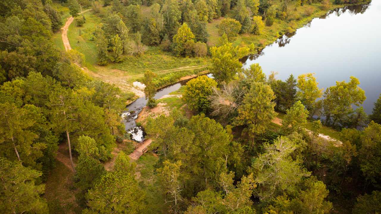 Moss Lake Camp And Sniffspot