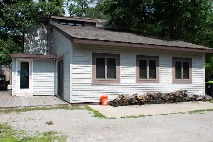 Cozy Home on Lake Huron I