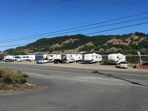 Rogue River Landing Resort and RV