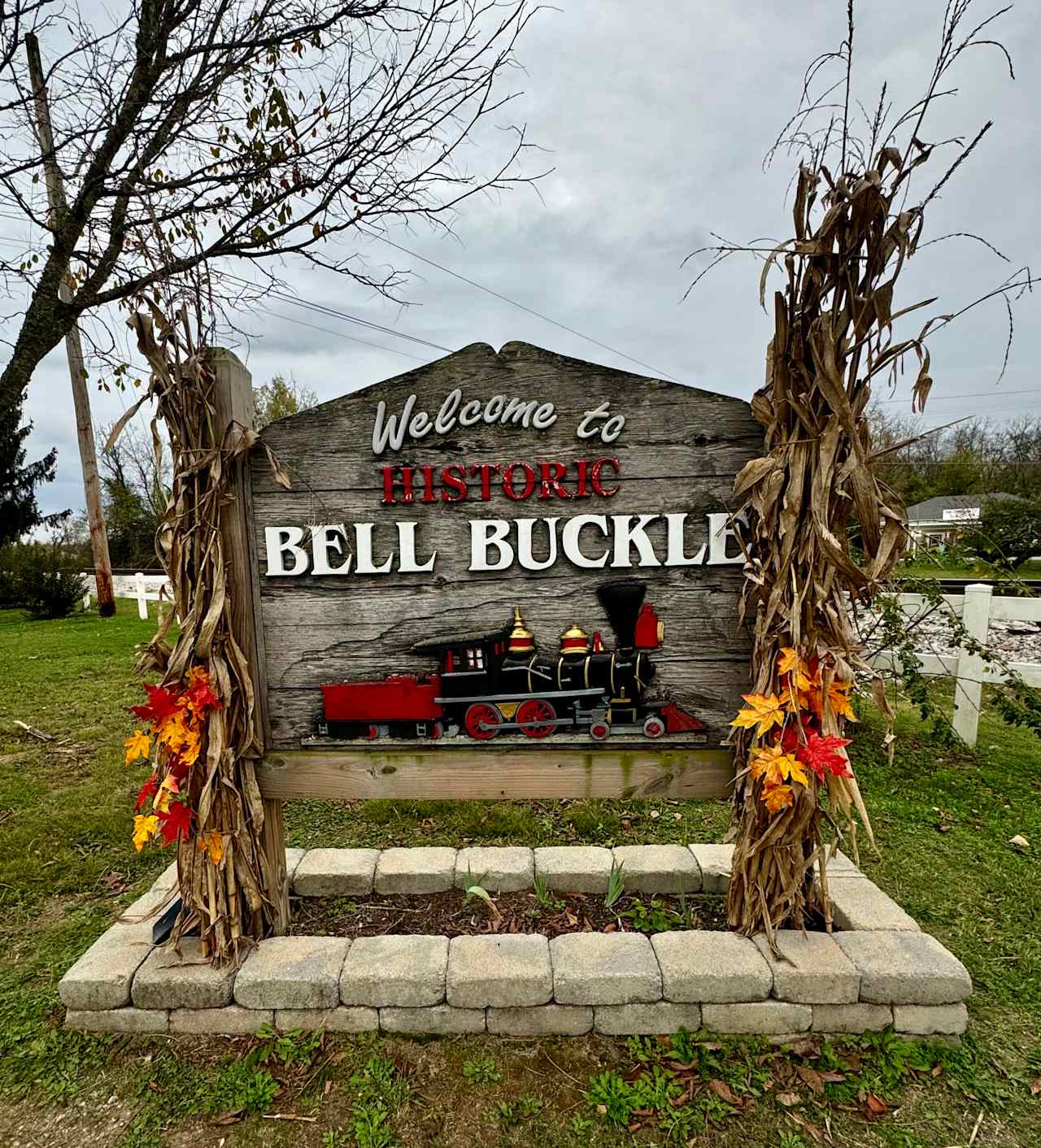 Neare bye little town just a short drive with an amazing dinner and food and small gift shops 