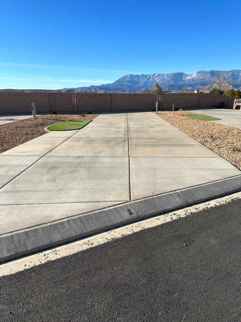 Gateway Luxury RV Resort