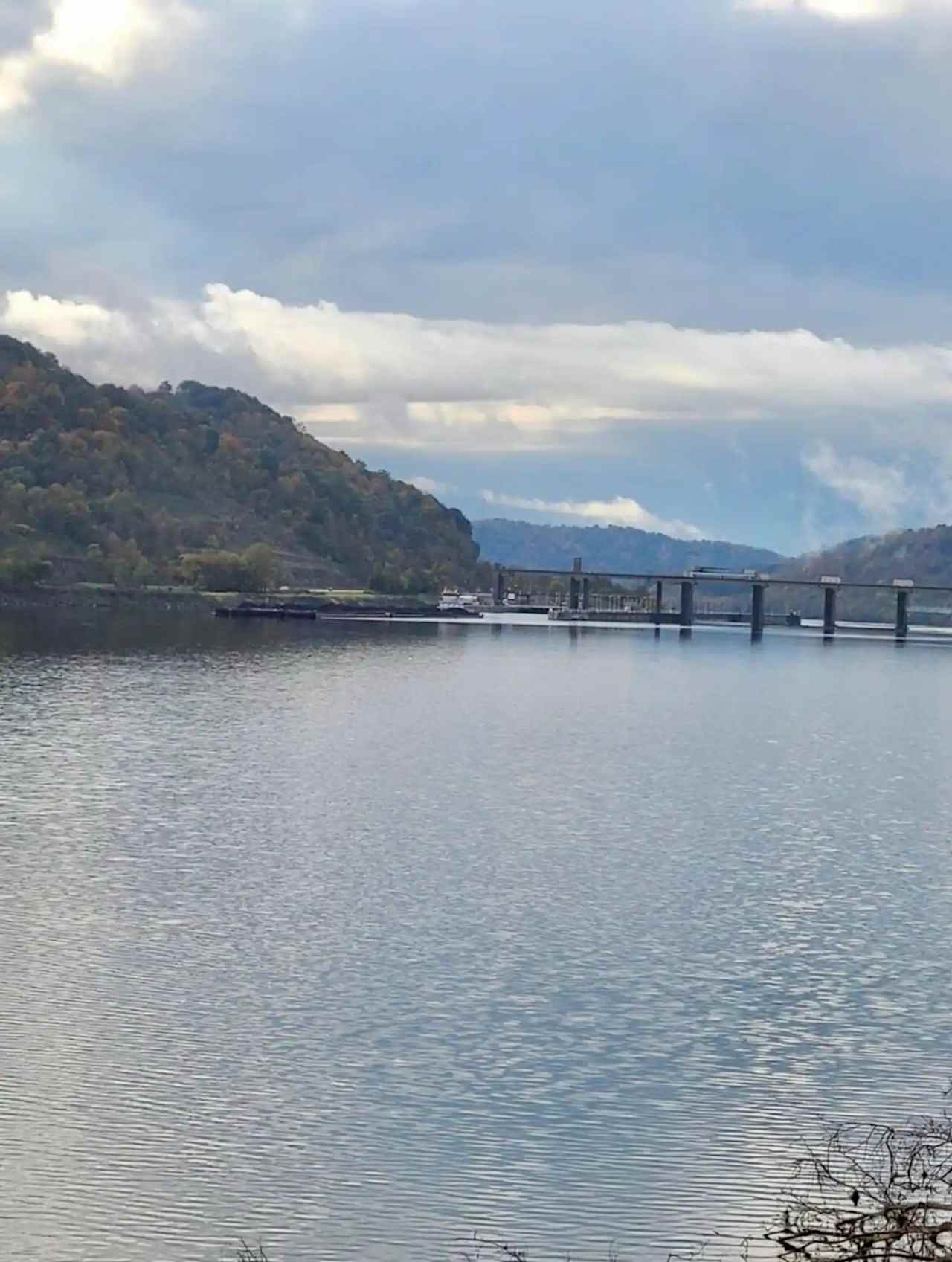 Relaxing Cottage on Ohio River