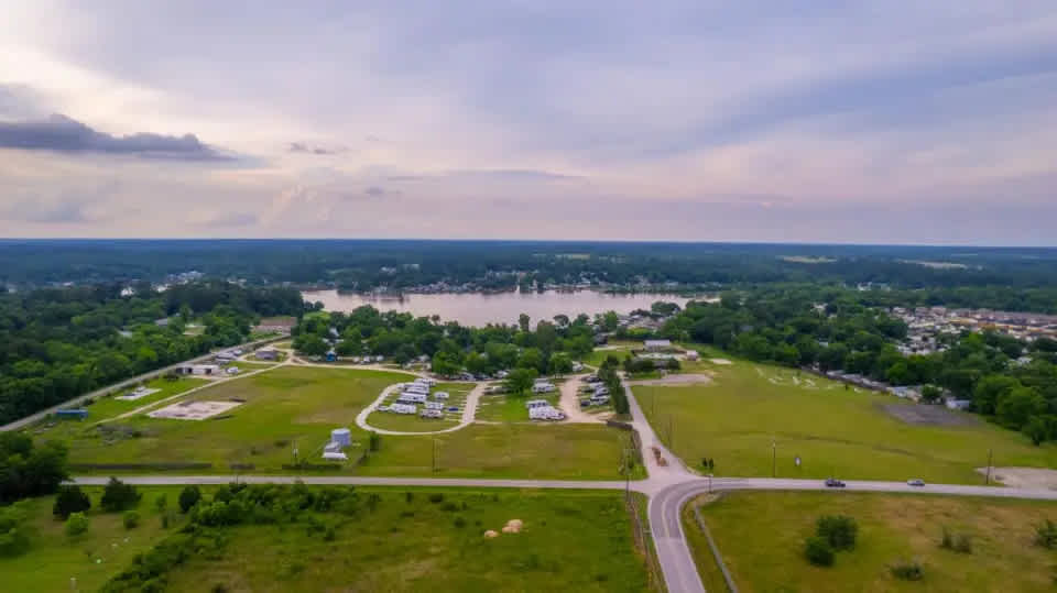 Water's Edge on Lake Conroe