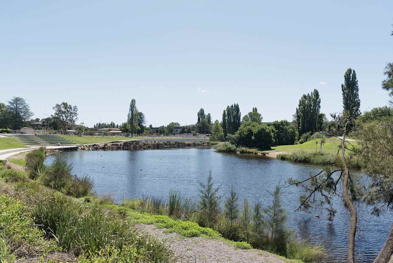 Queanbeyan Riverside Caravan Park