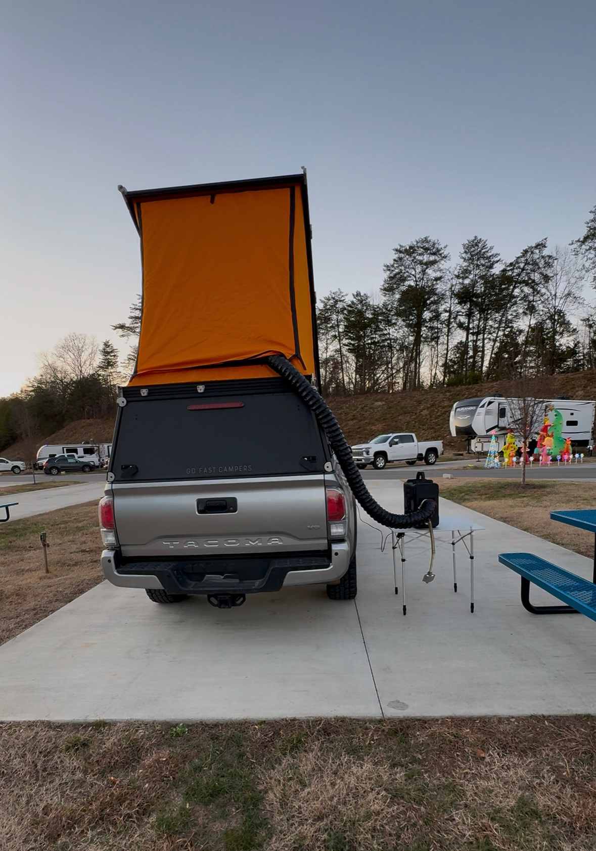 Camp Margaritaville RV Resort & Lodge - Pigeon Forge