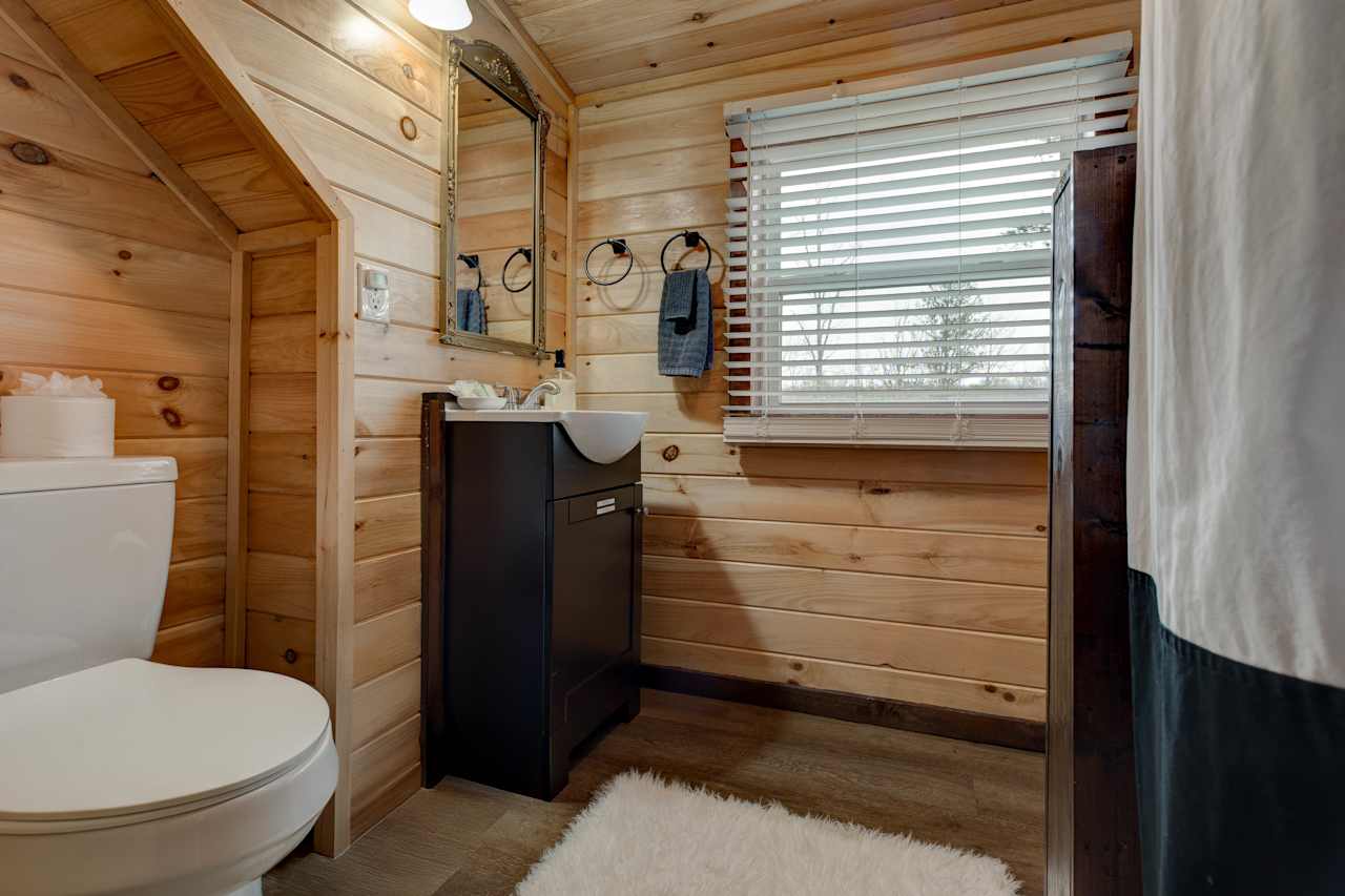 Rose Hollow Cabins