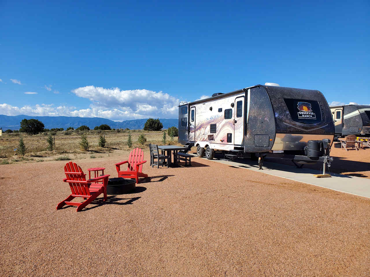 Space Campground & Mountain Views