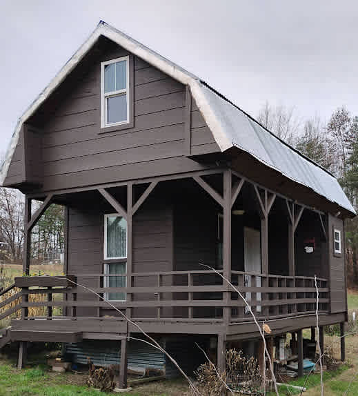 Little Barn Cabin At Fowl Territory