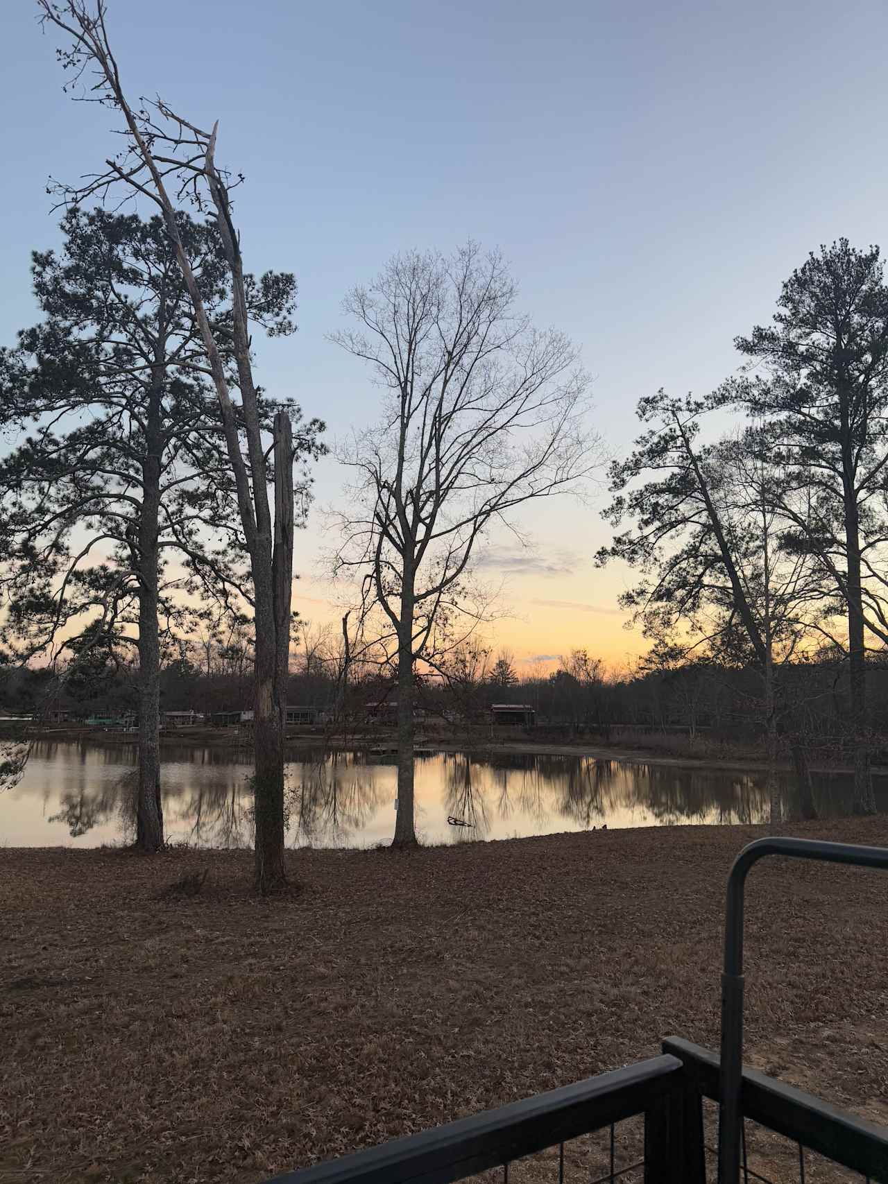 Starlight Haven at Weiss Lake