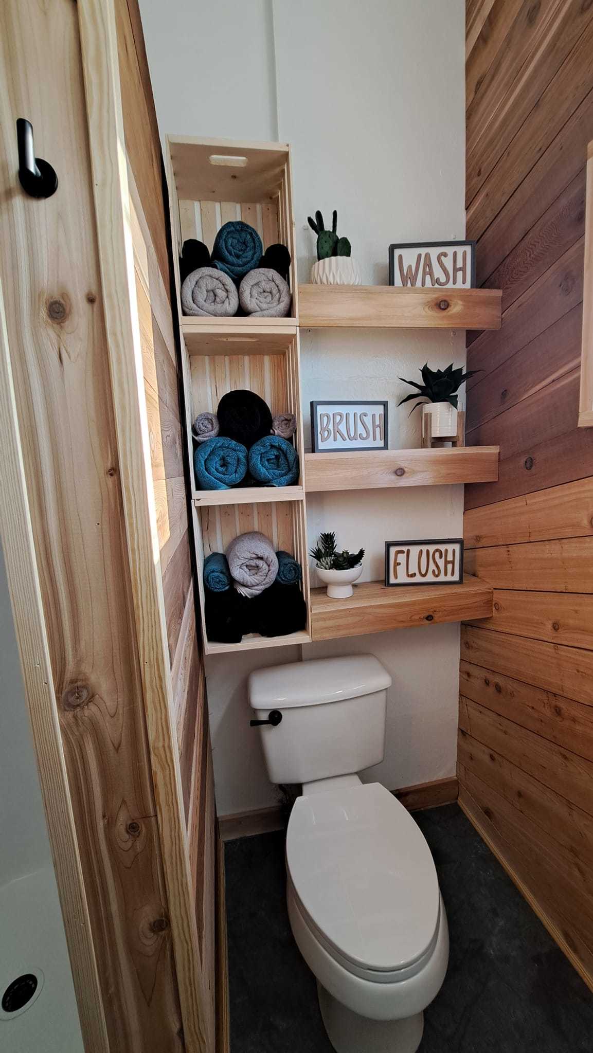 Fish Cabin at the Pines