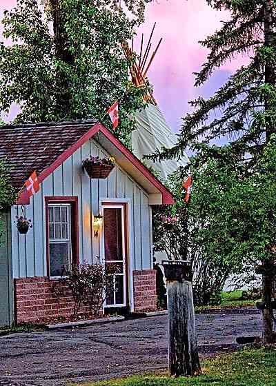 Mountain View Motel and Campground