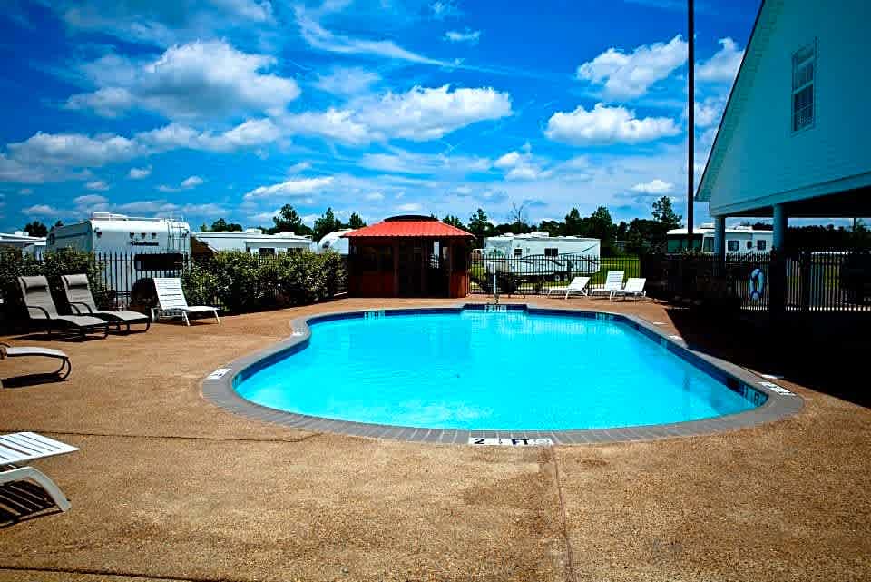 EZ Daze RV Park