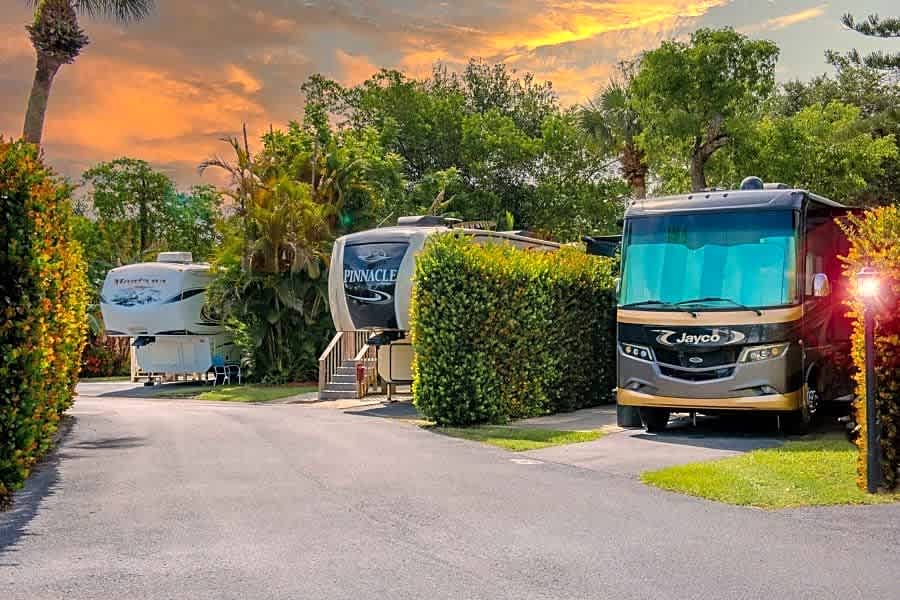 Northtide Naples RV Resort (Age Restricted 55+)
