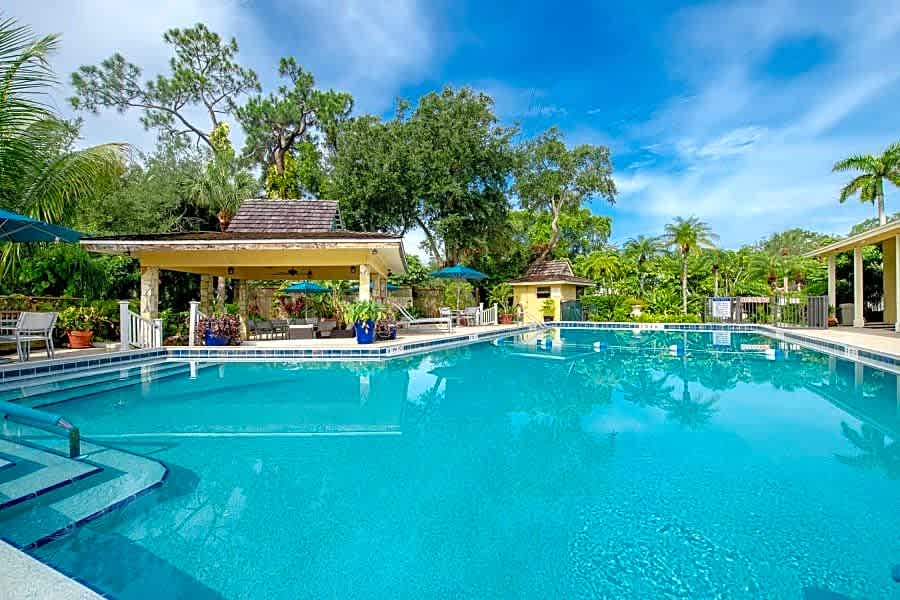 Northtide Naples RV Resort (Age Restricted 55+)