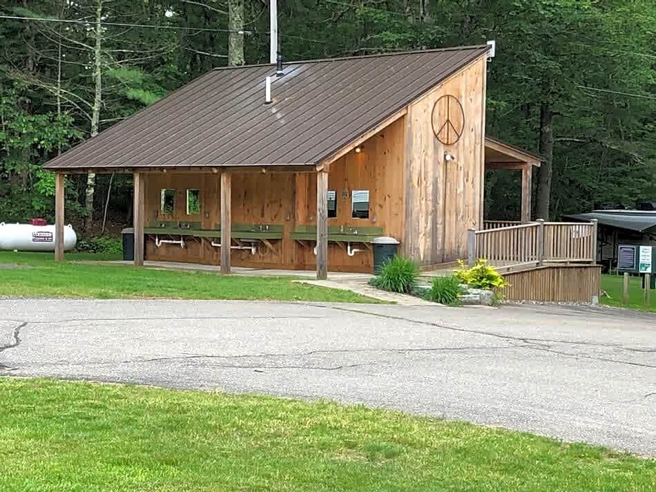 Dixon's Coastal Maine Campground