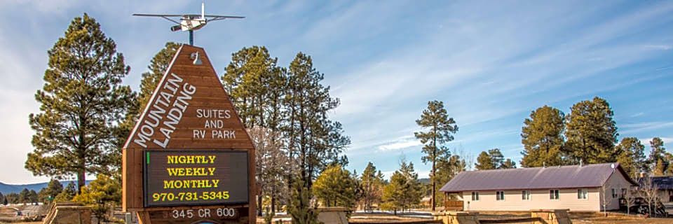 Mountain Landing Suites & RV Park