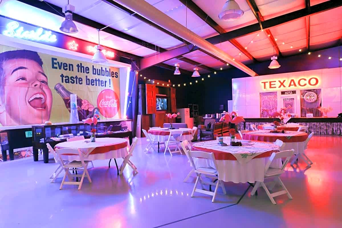 Lone Star Glamp Inn