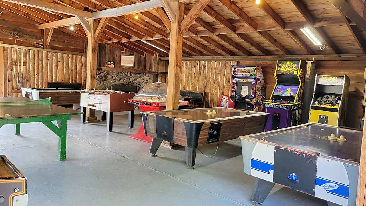 Lake George Camping Village