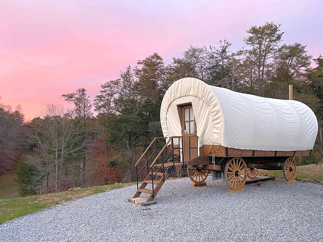 Smoky Hollow Outdoor Resort