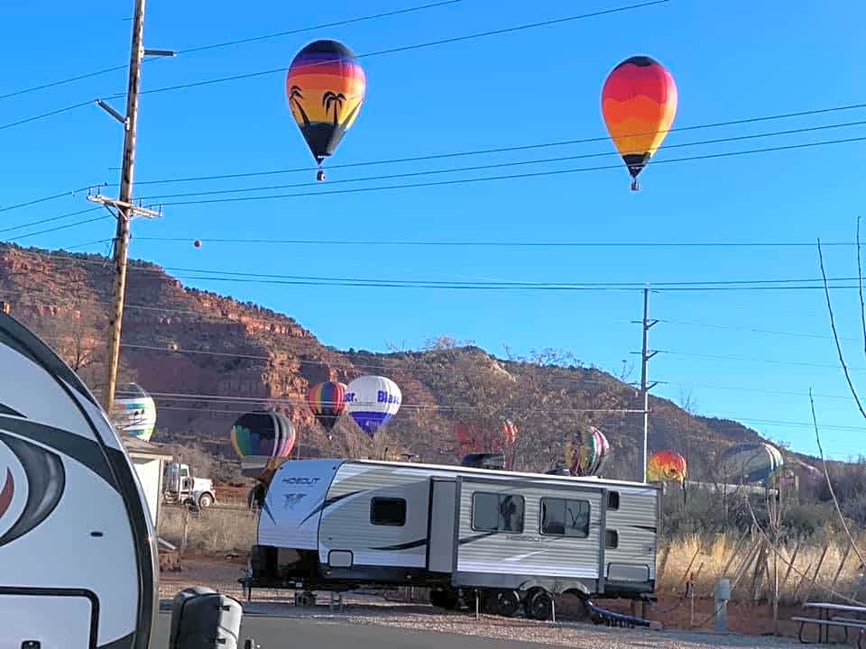 J&J RV Park