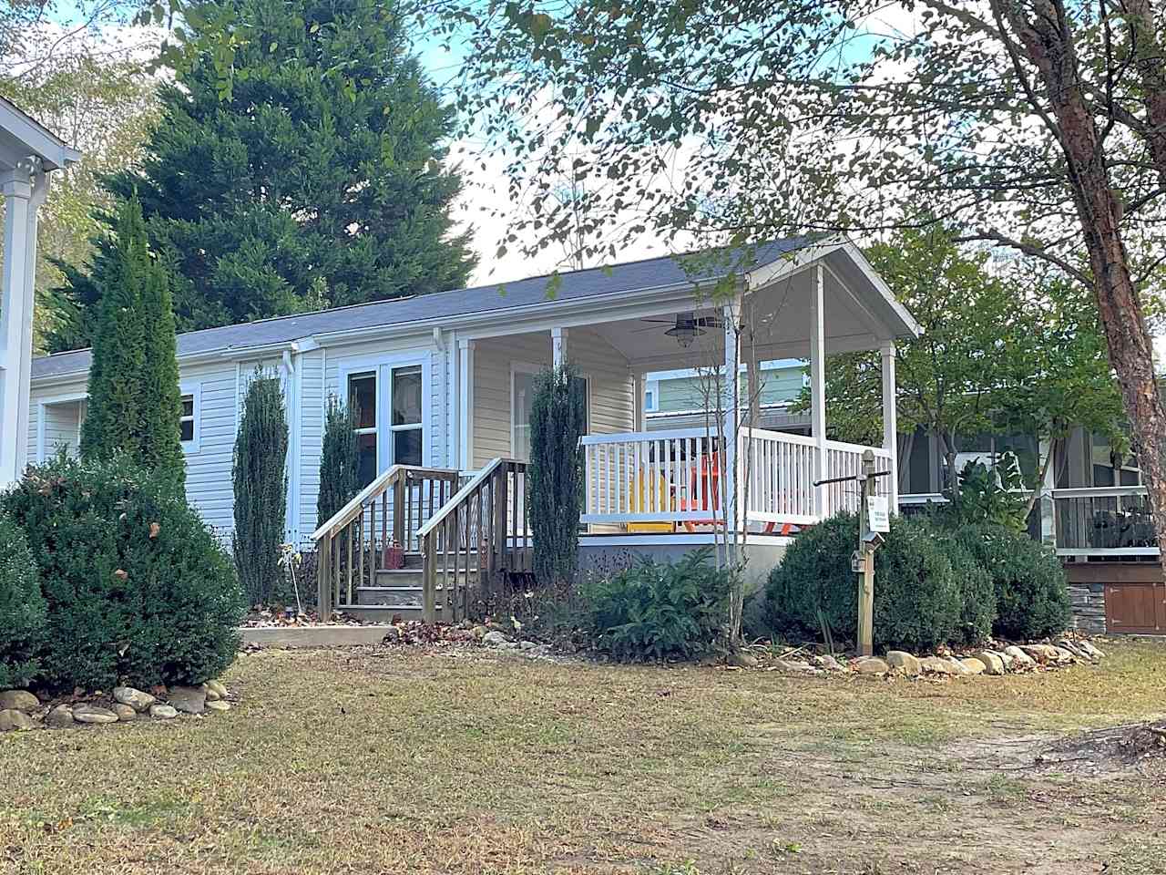 Starlite Trailer Lodge