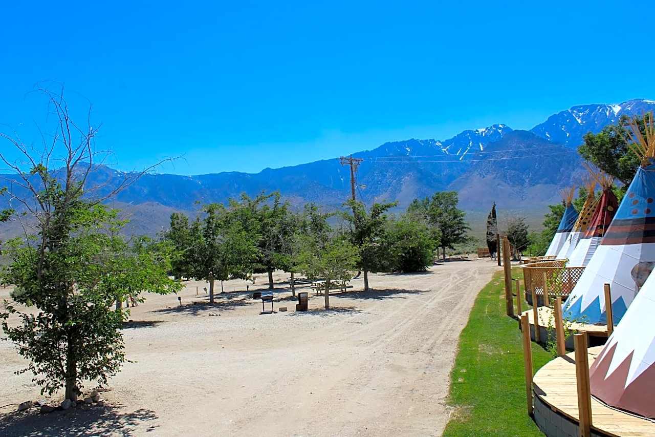 Olancha Resort